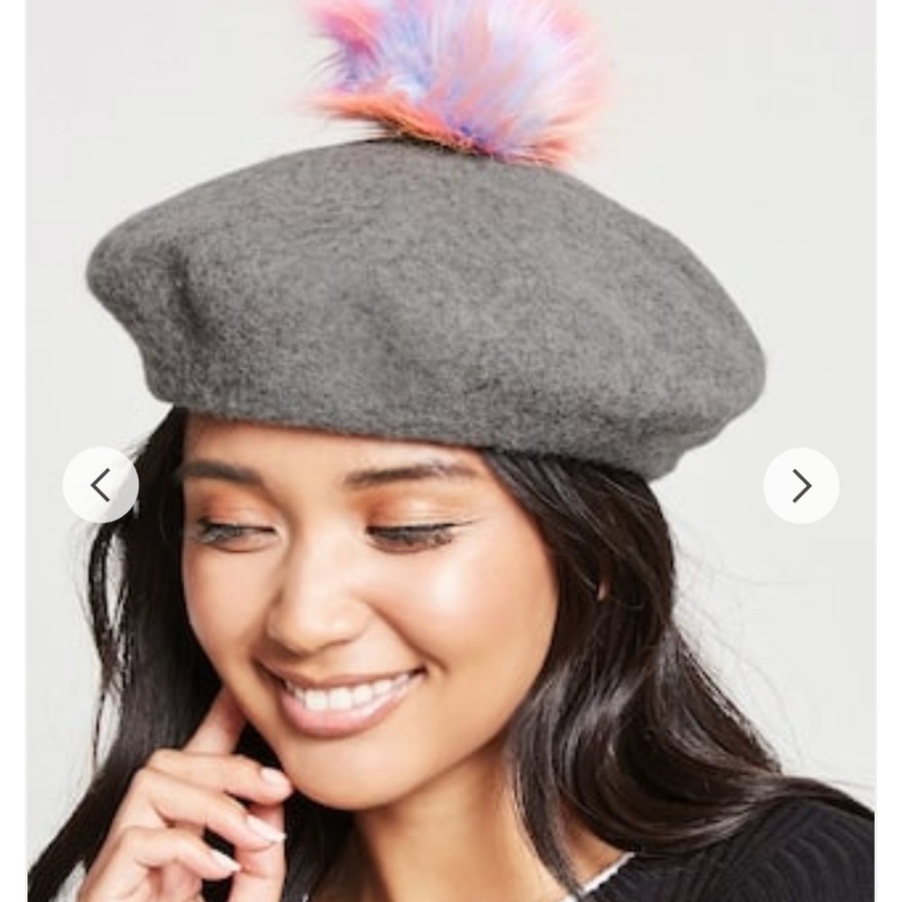 🐨 Faux Fur Rainbow Pom Pom Gray Beret